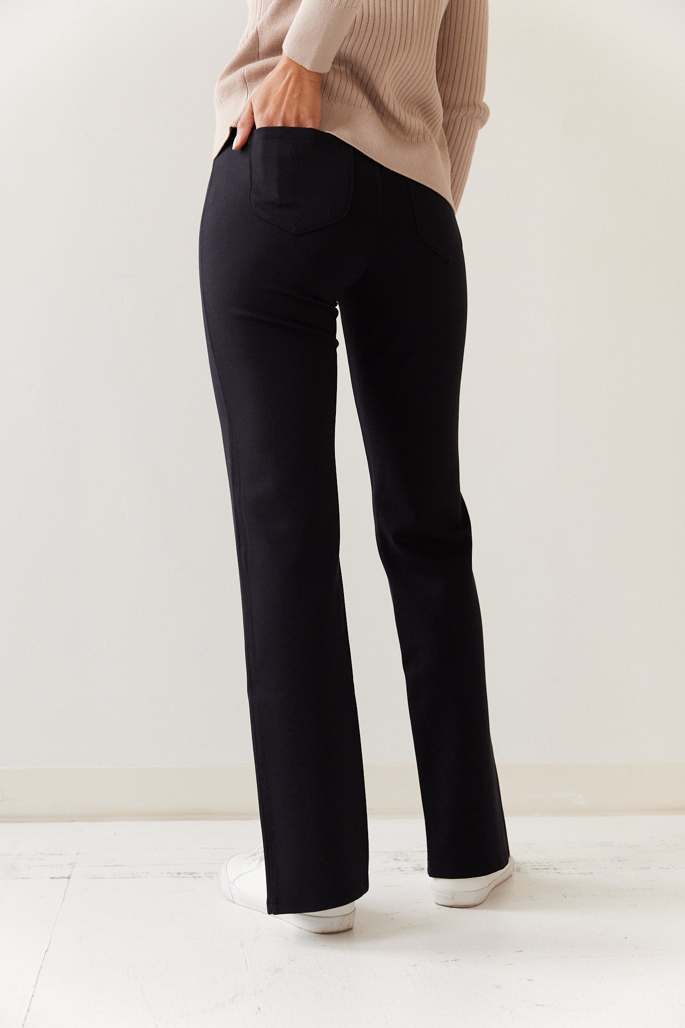 The Slit Front Ponte Pant